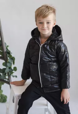 Kapucnis steppelt kabát 