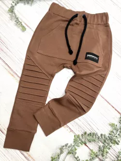 Dzserzej fiú nadrág DESPACITO