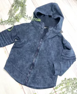 Melegíttö fiú felsö