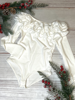 Hosszúújjú fodros kislány bady