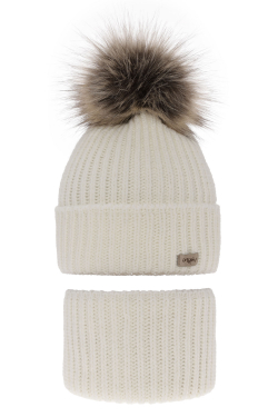 Kötött téli sapka müszörme pompommal és csösál
